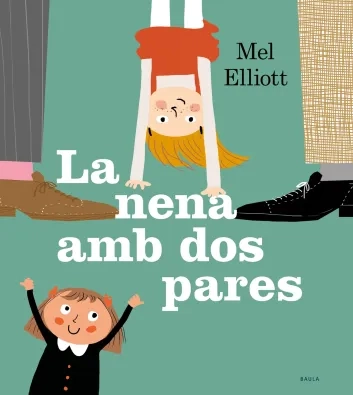 La nena amb dos pares